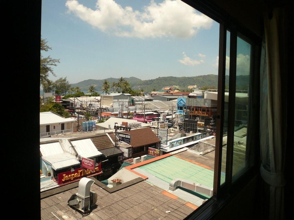 Bangla Star Hotel Phuket Exterior photo